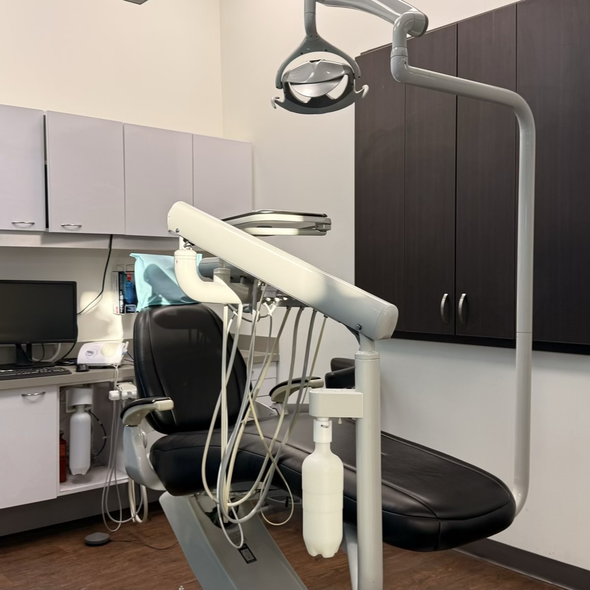 A private dental treatment room at Refresh Dental in West Edmonton